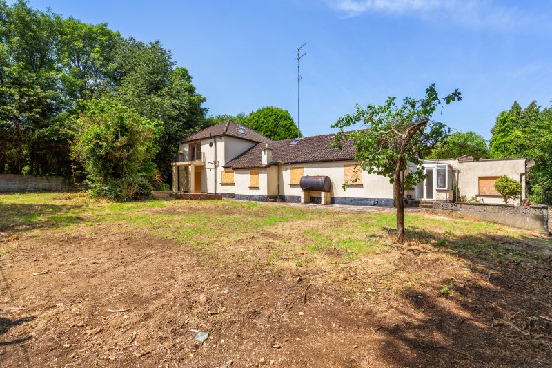 Thornfield House & Thornfield Cottage