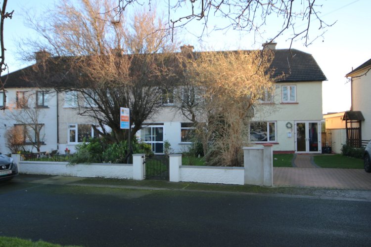 27 Cherryfield Avenue, Walkinstown, Dublin, Ireland D12 K512