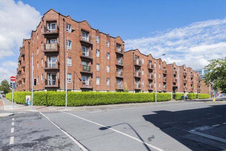 27 Trinity Square, Townsend Street, Dublin, 2, D02 HT32 Docklands