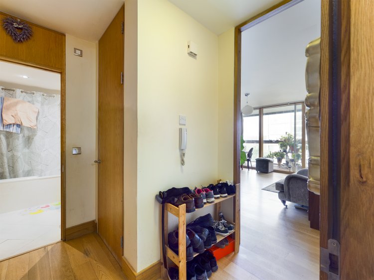 33 The Bay, Elm Park, Dublin 4, Ireland Booterstown Dublin Offr.io