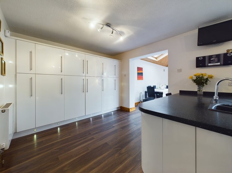 12 Ursuline Crescent, Co. Waterford Waterford City Waterford Offr.io