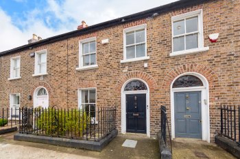 11 Eastmoreland Place, Ballsbridge, Dublin 4 image 2
