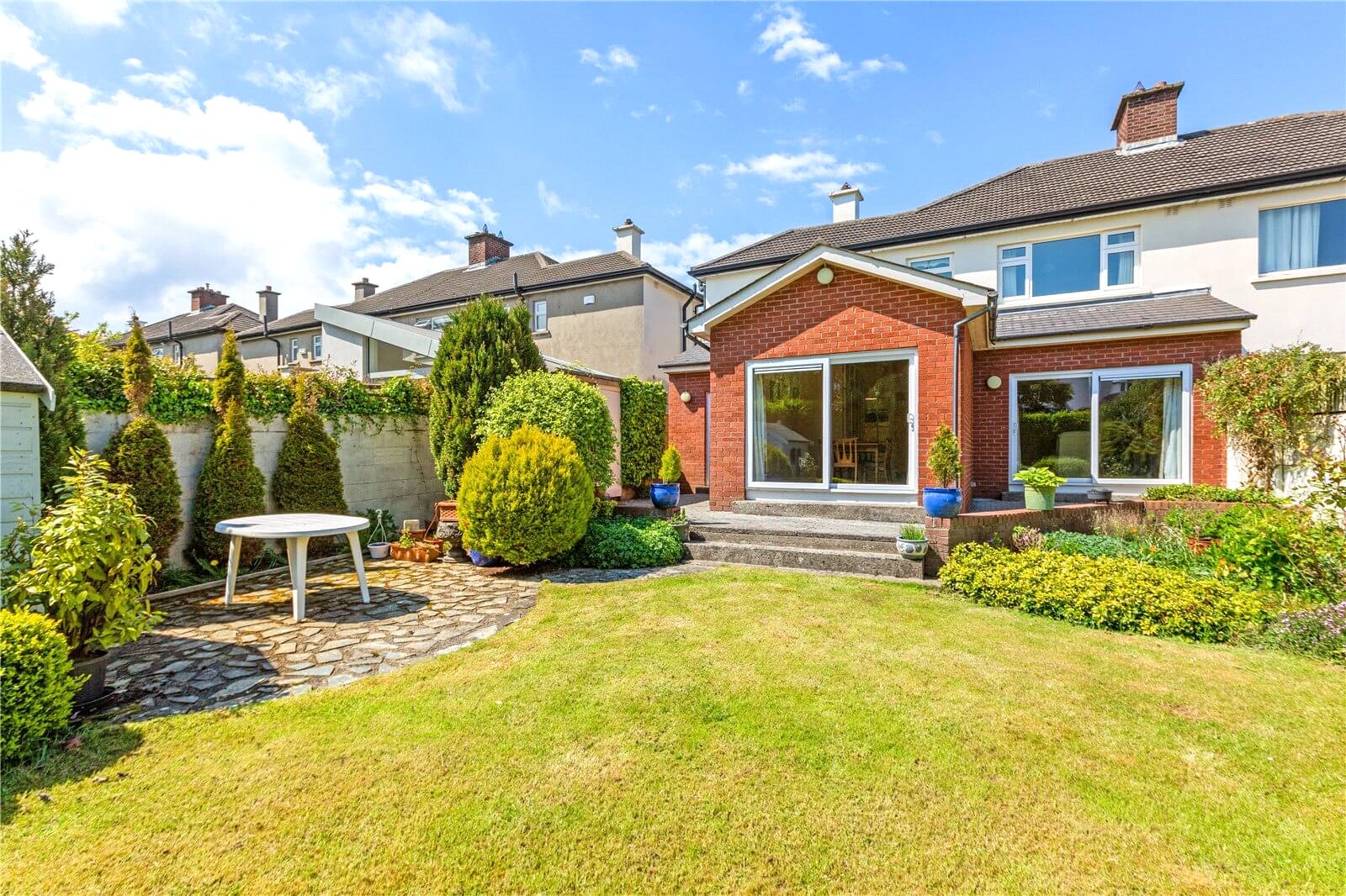 4 Beech Park Avenue Foxrock Dublin 18 D18 H3C3 IE Deansgrange Dublin