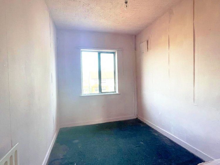 52 St Josephs Road Greenhills Dublin 12 D12 W2Y2 IE dummy Antrim Offr.io