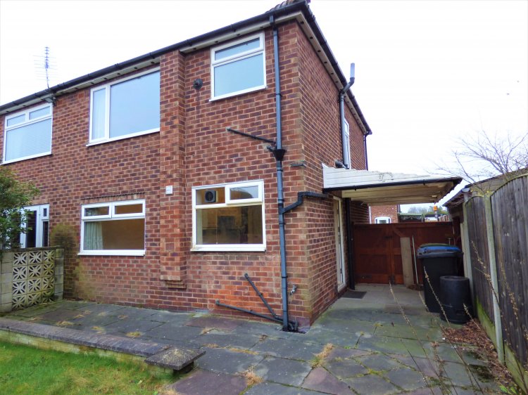 Caldbeck Avenue, Sale, Cheshire Sale Greater Manchester Offr.io