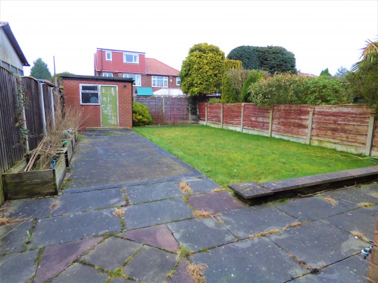 Caldbeck Avenue, Sale, Cheshire Sale Greater Manchester Offr.io